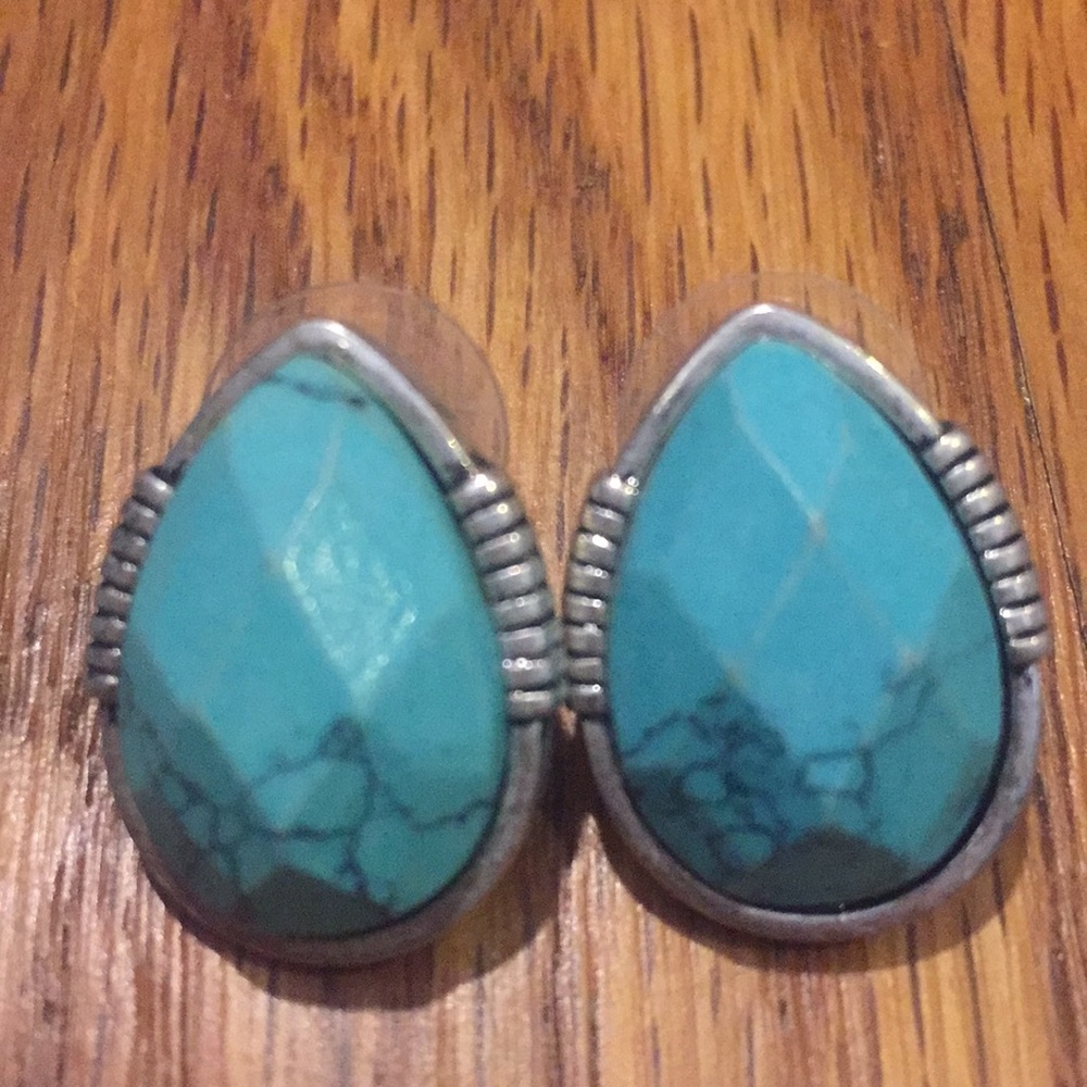 5/$25 Southwest turquoise earrings